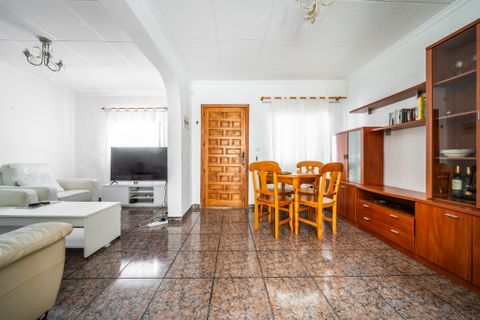 Villa a La Marina, Alicante, La Marina - € 185.000 | Ref: W6178 - foto 8